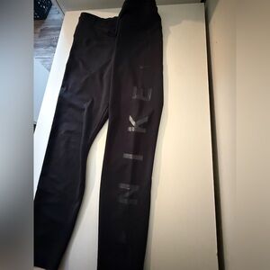 black nike leggings